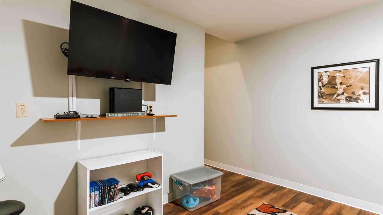 Photo of Others in Bowerbank