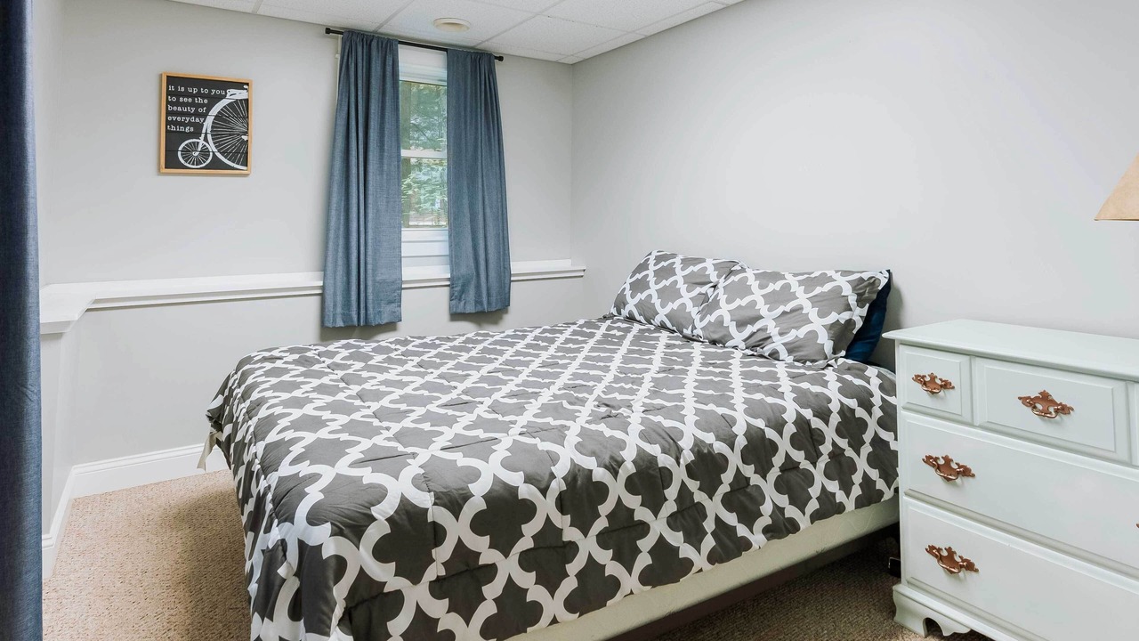 Photo of Others in Bowerbank