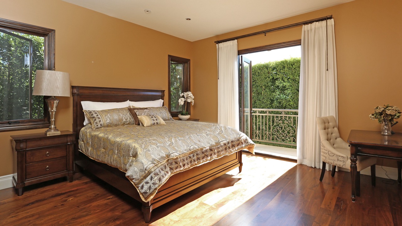 Photo of Bedroom in Beverly Glen