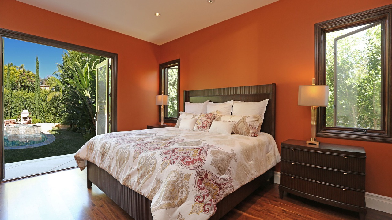 Photo of Bedroom in Beverly Glen