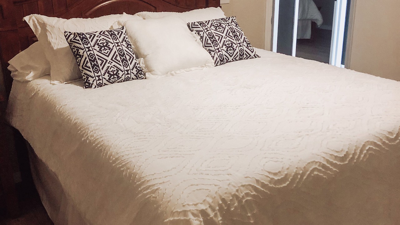 Photo of Bedroom in Sulphur