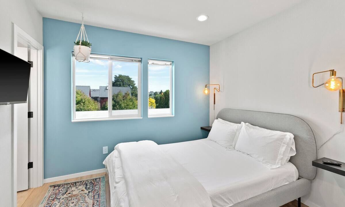 Photo of Bedroom in Whittier Heights