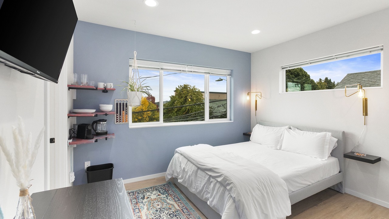 Photo of Bedroom in Whittier Heights