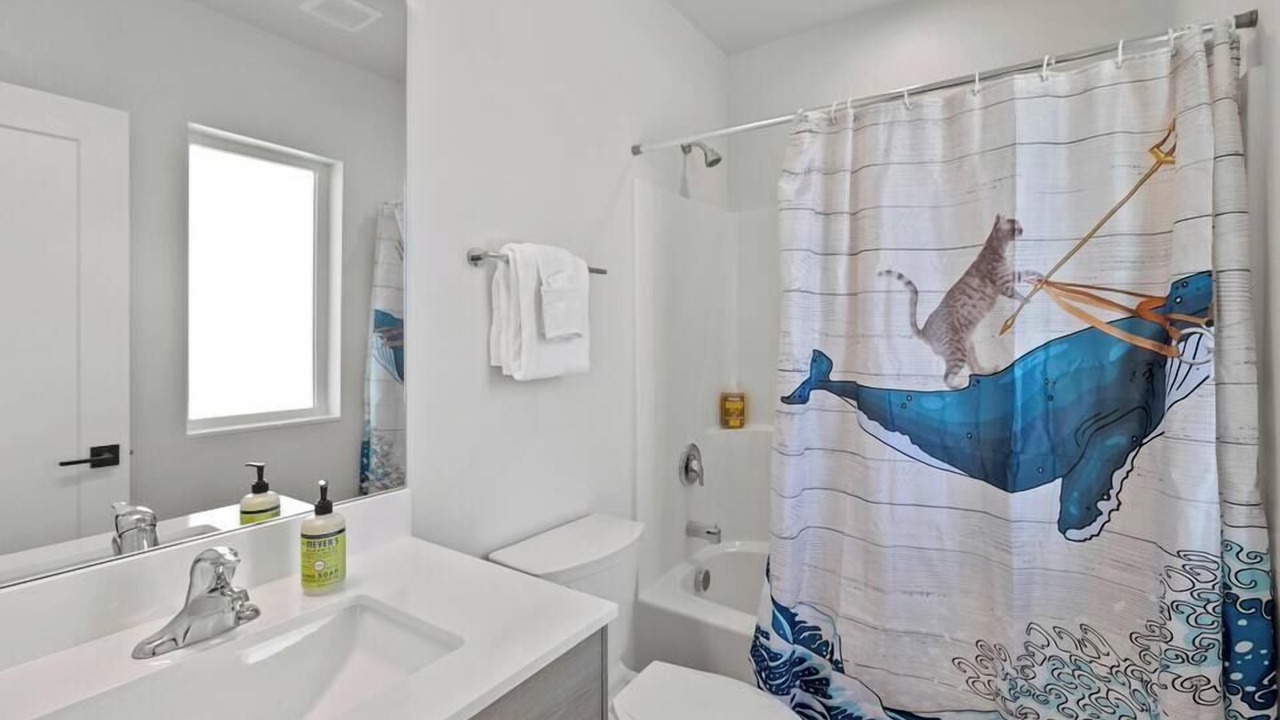 Photo of Bathroom in Whittier Heights