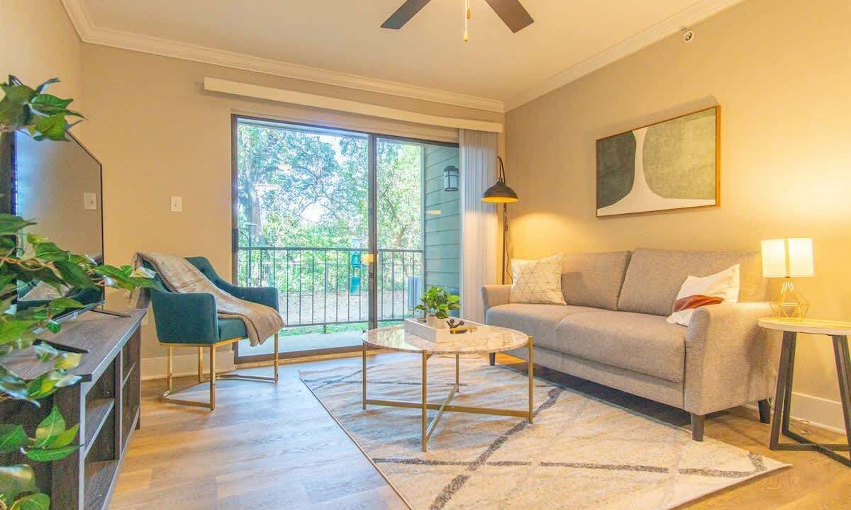 Photo of Livingroom in North Arlington