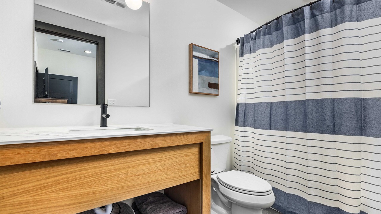 Photo of Bathroom in Kimberling City