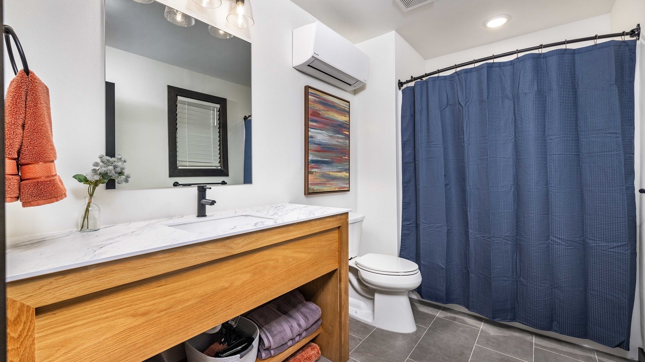 Photo of Bathroom in Kimberling City