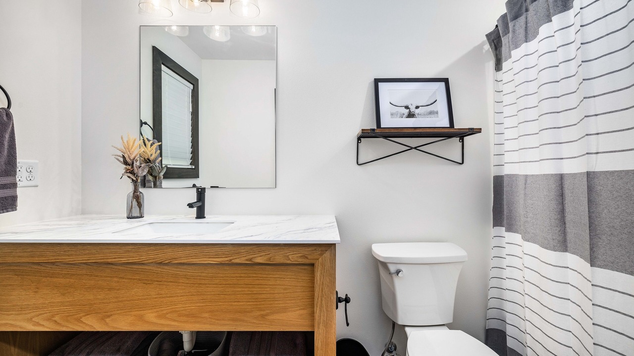 Photo of Bathroom in Kimberling City