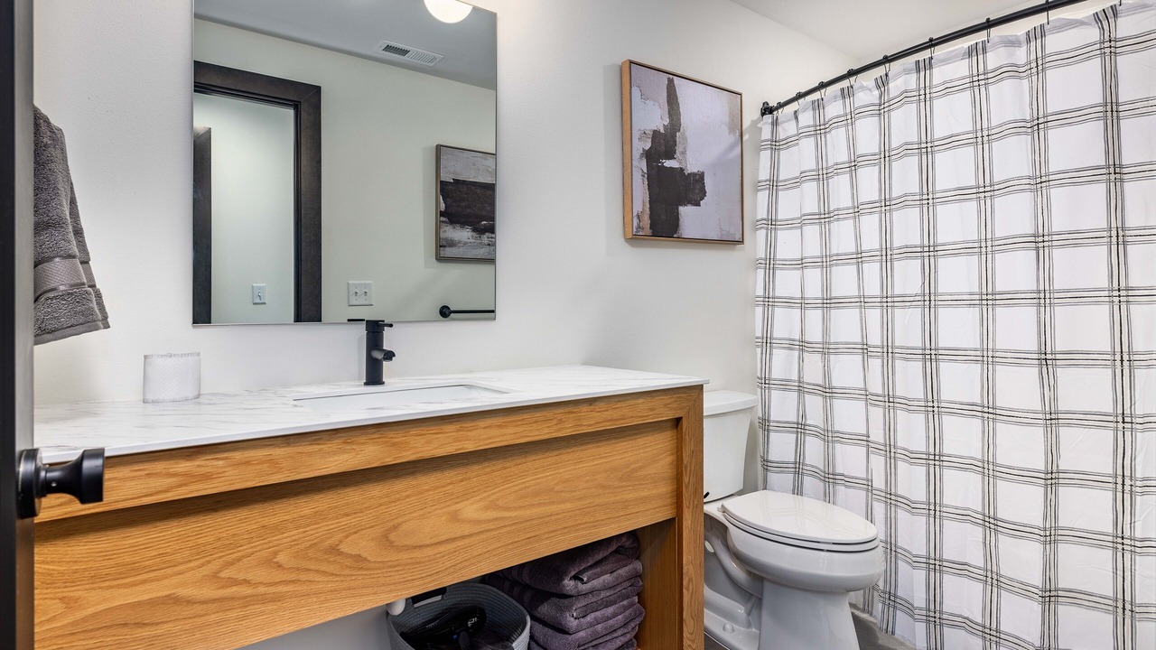 Photo of Bedroom in Kimberling City