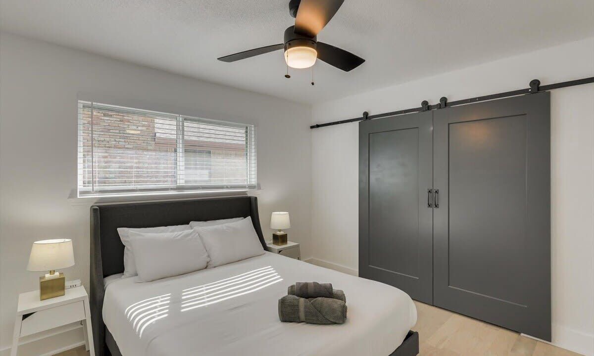 Photo of Bedroom in Far North Dallas