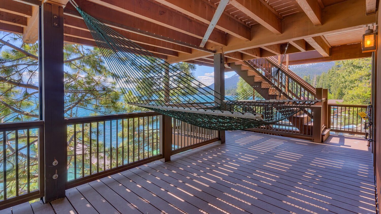 Photo of Patio Balcony in Meeks Bay