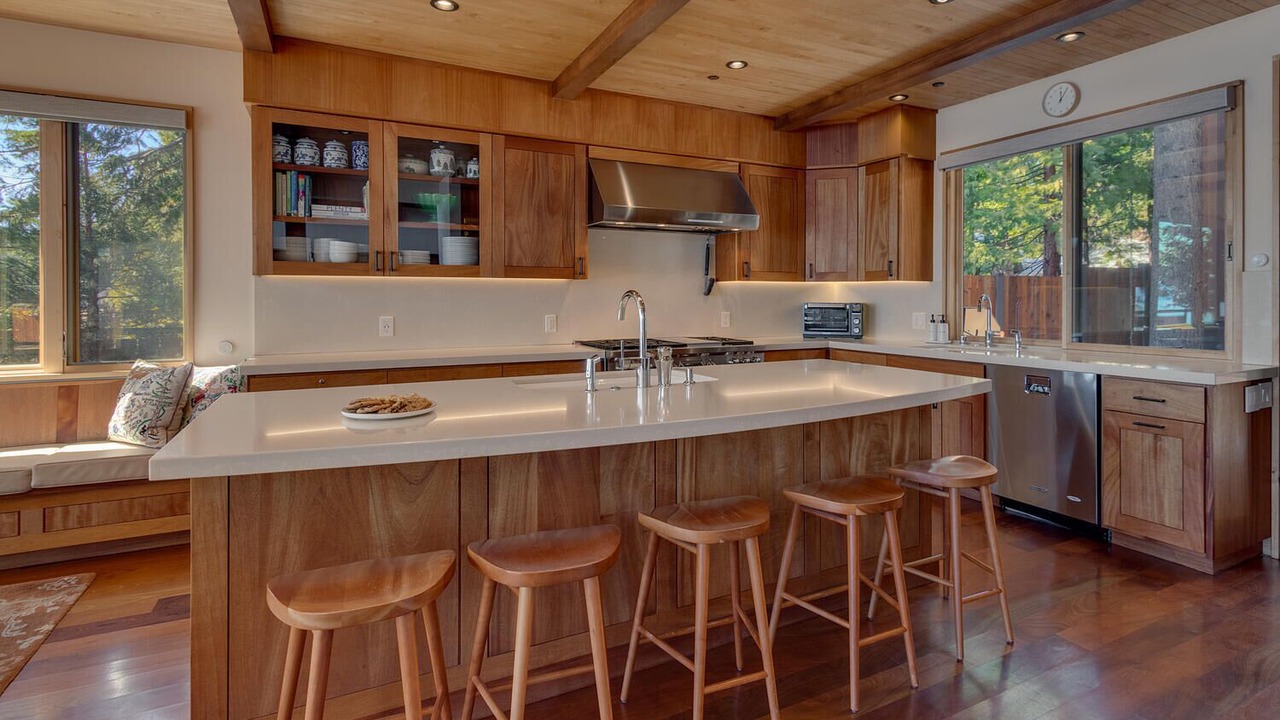 Photo of Kitchen in Tahoe Sierra Estates