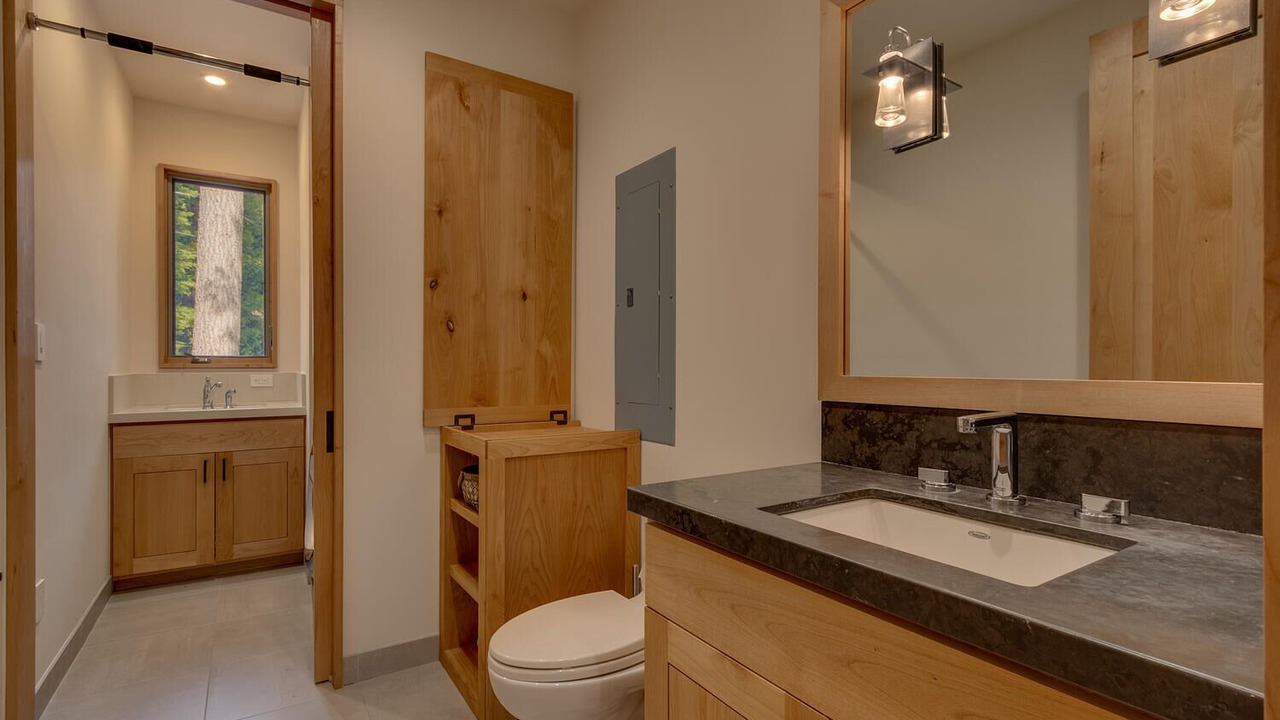 Photo of Bathroom in Tahoe Sierra Estates