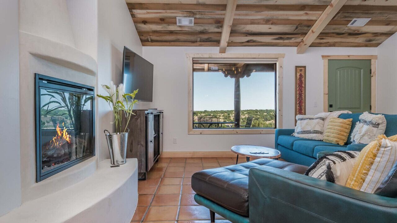 Photo of Livingroom in Canyon