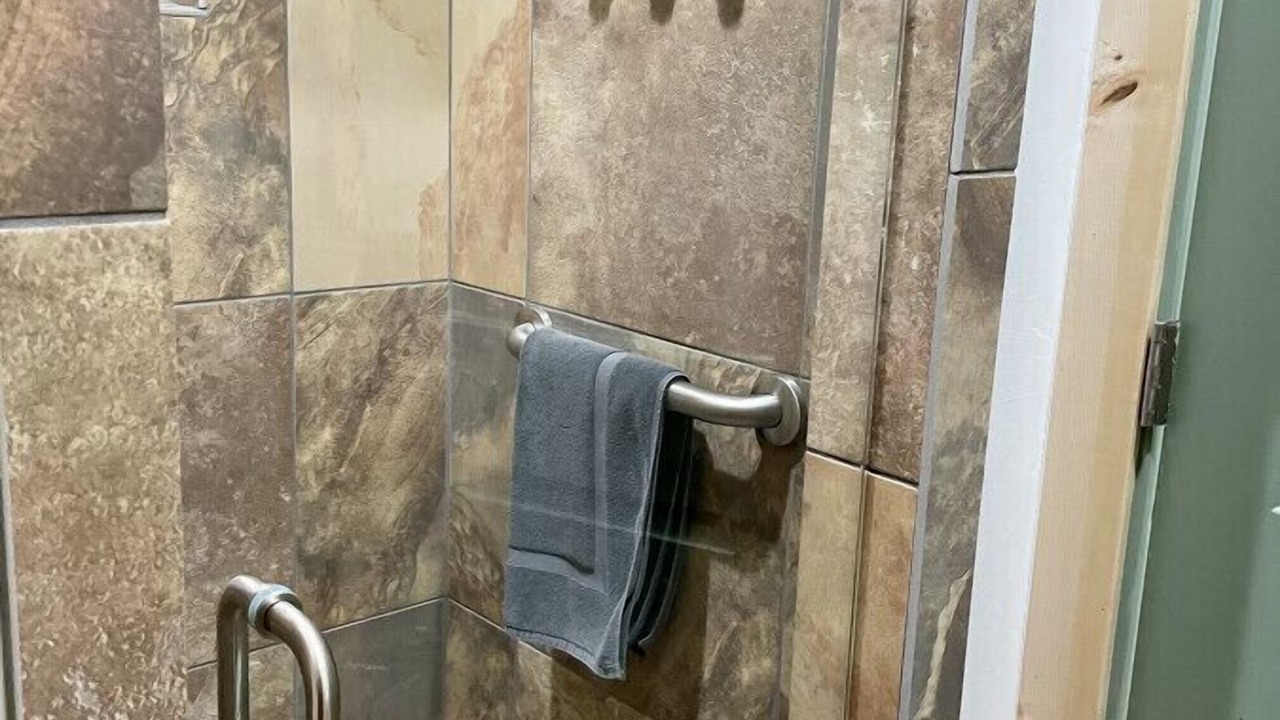 Photo of Bathroom in Canyon