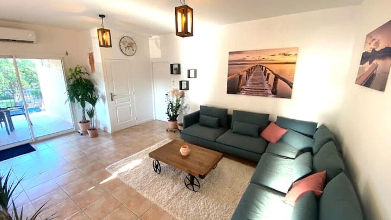 Photo of Livingroom in Bas-Vernet