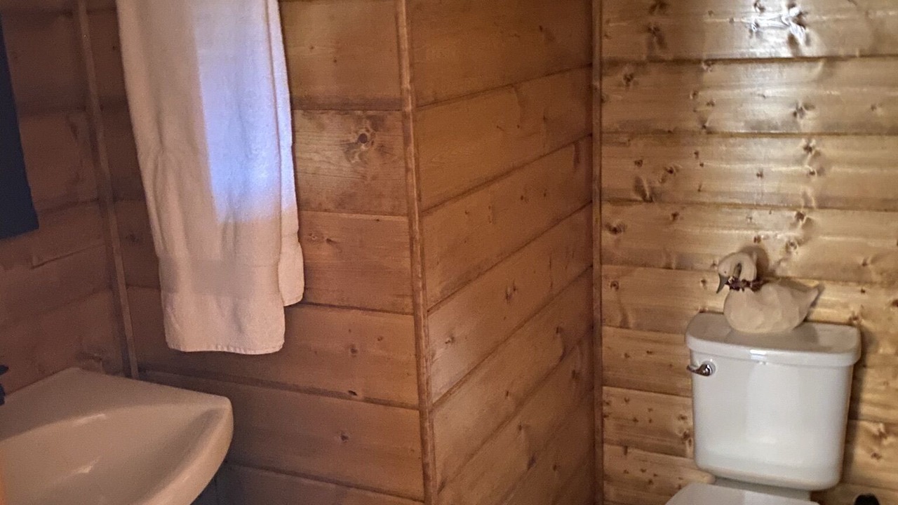 Photo of Bathroom in New Market