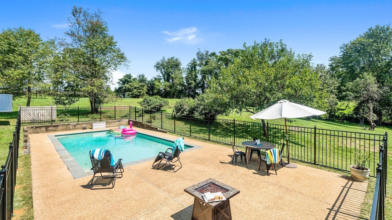 Photo of Outdoor in Blue Ridge