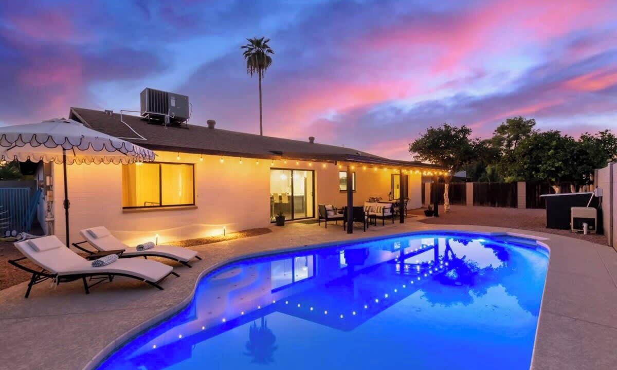 Photo of Outdoor in Broadway Palms