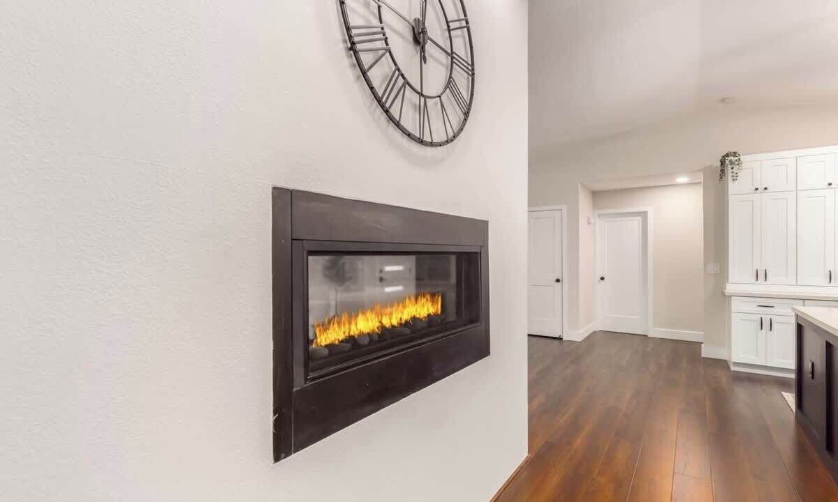 Photo of Livingroom in Broadway Palms