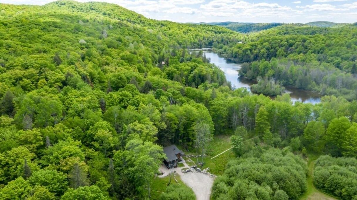 Photo of Outdoor in Cheneville