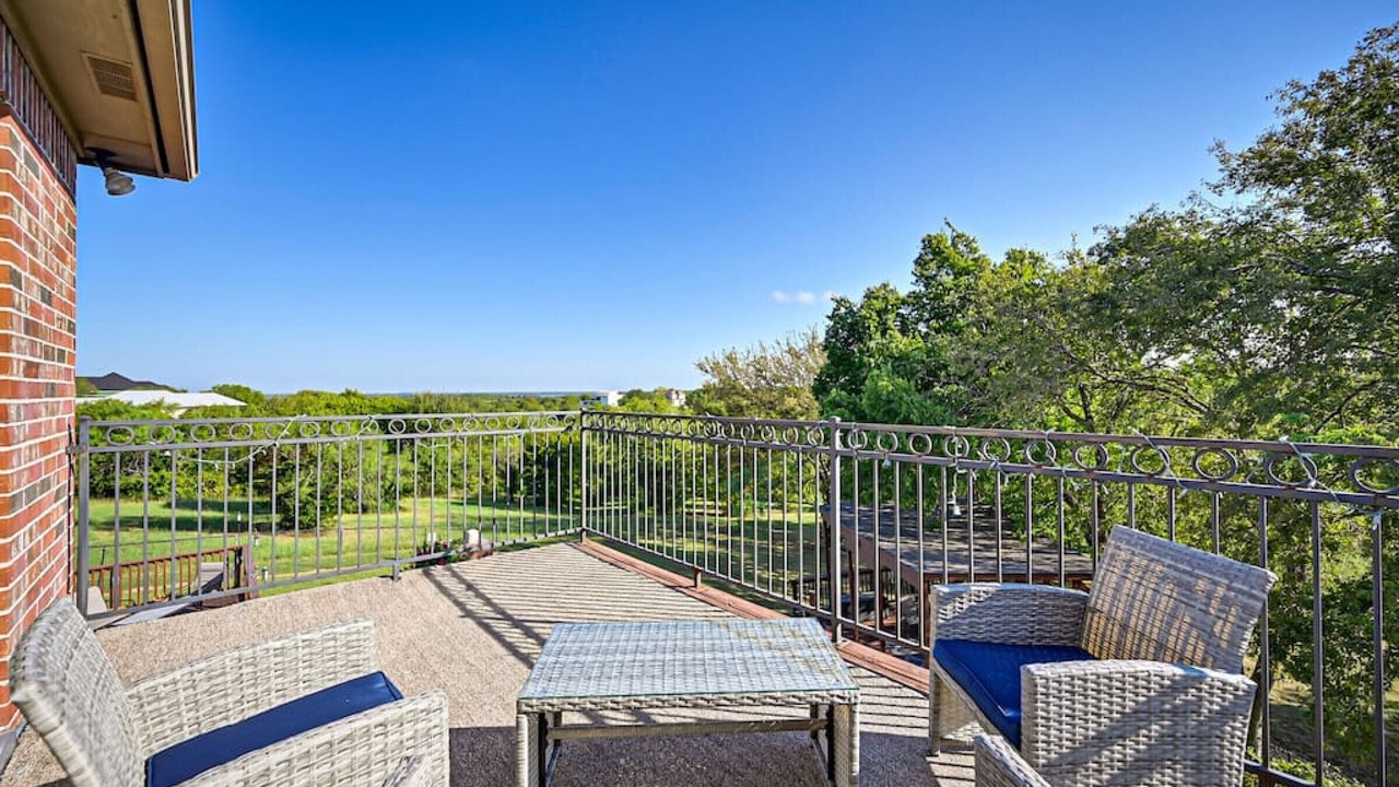 Photo of Patio Balcony in Cedar Hill