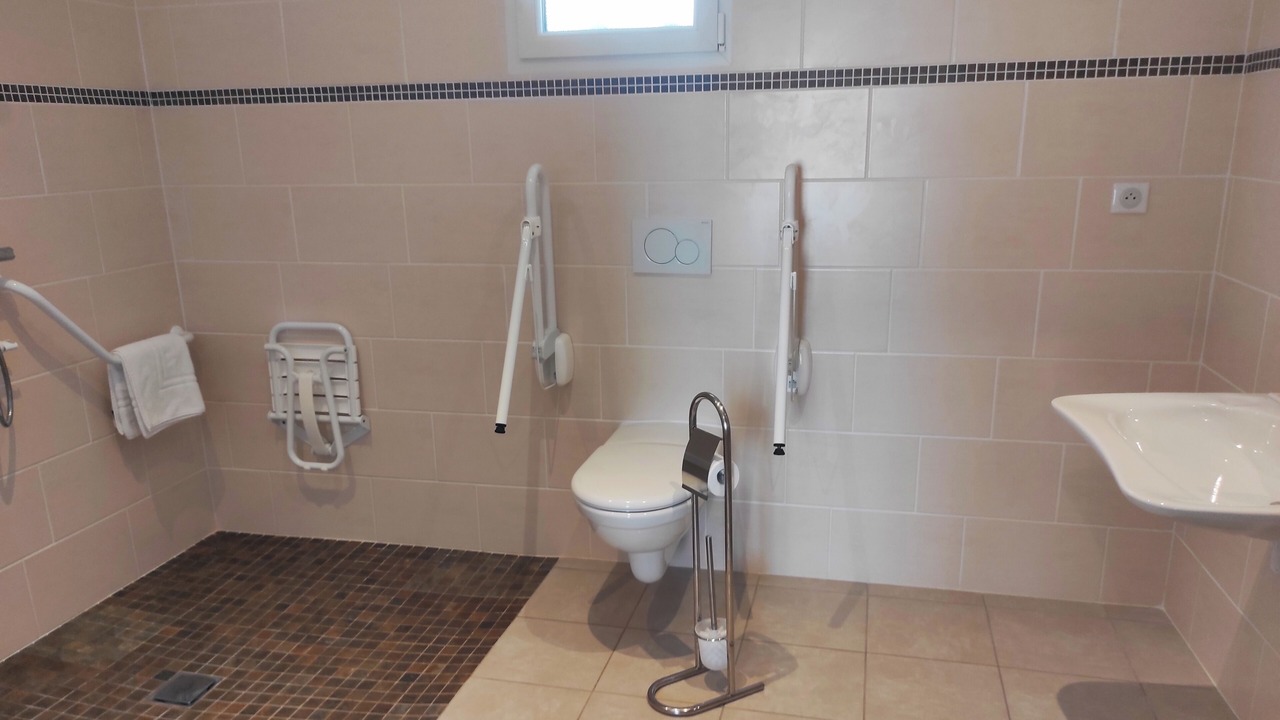 Photo of Bathroom in Champcenest