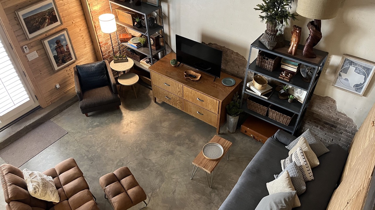 Photo of Livingroom in Claude