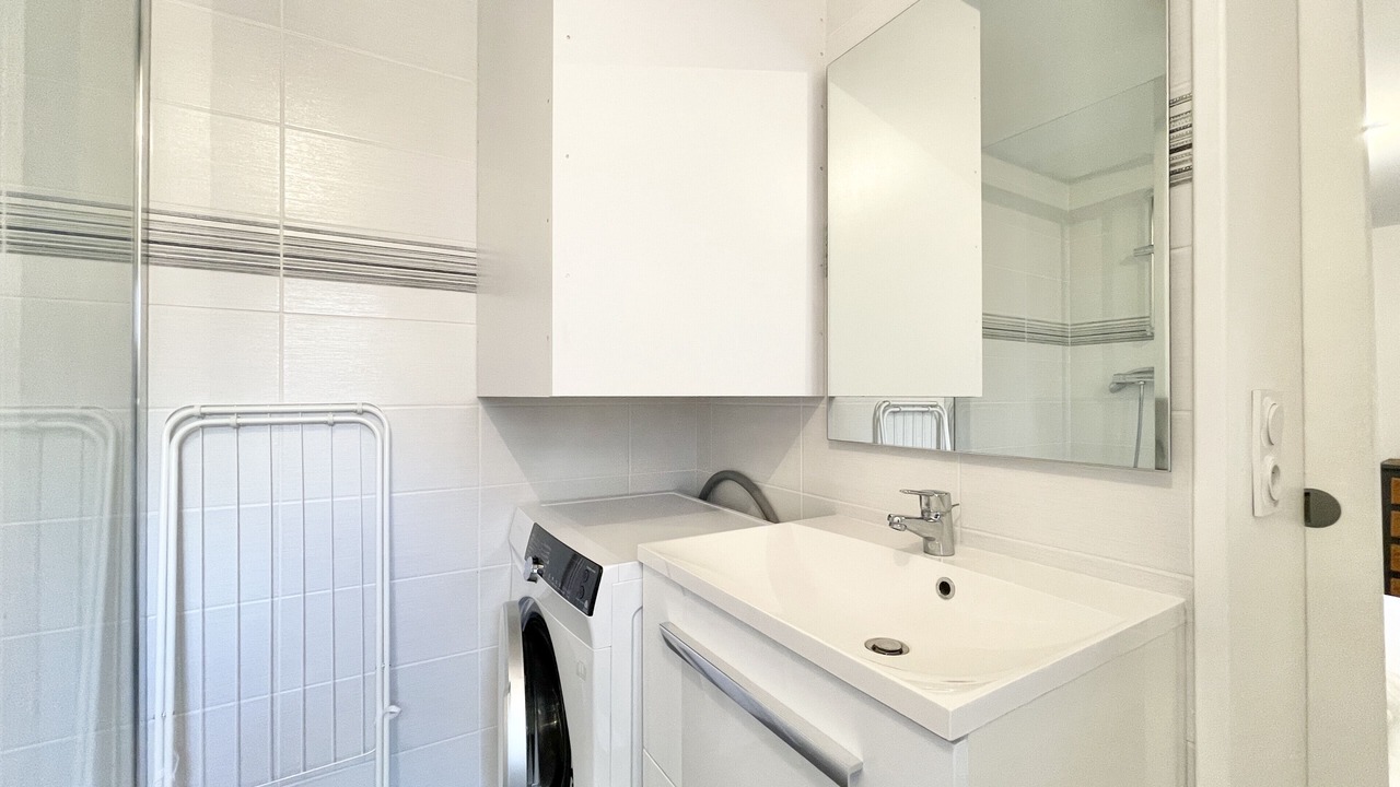 Photo of Bathroom in Grenoble City Centre