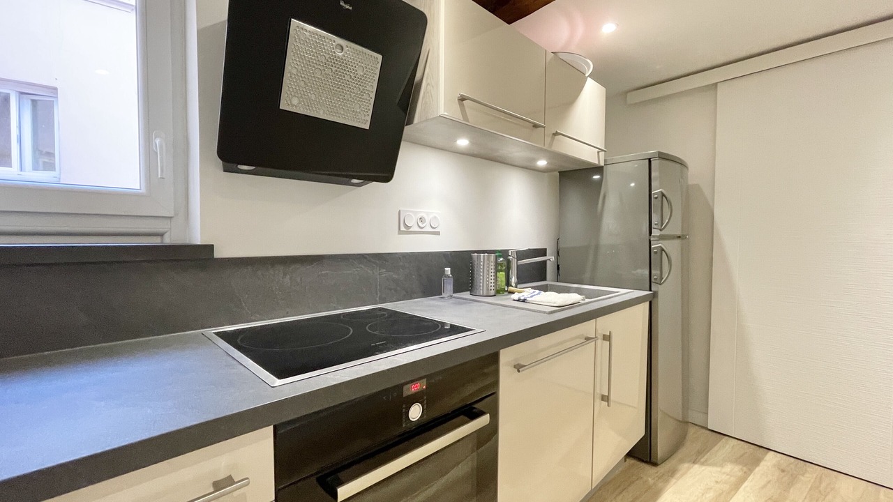 Photo of Kitchen in Grenoble City Centre
