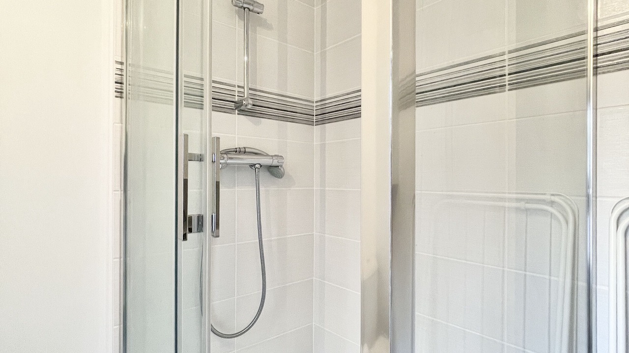 Photo of Bathroom in Grenoble City Centre