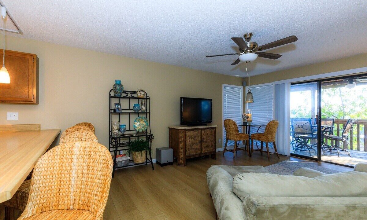Photo of Livingroom in Village of Four Seasons