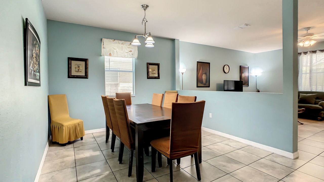 Photo of Bedroom in Crystal Cove