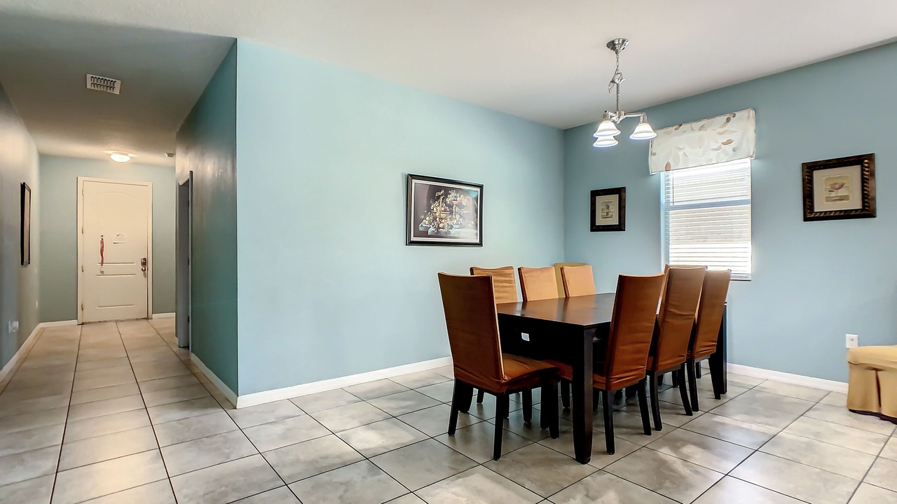 Photo of Bedroom in Crystal Cove