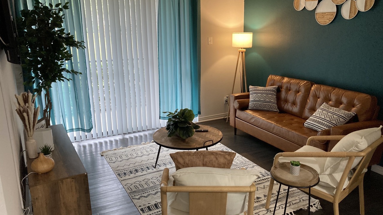 Photo of Livingroom in Valley Ranch