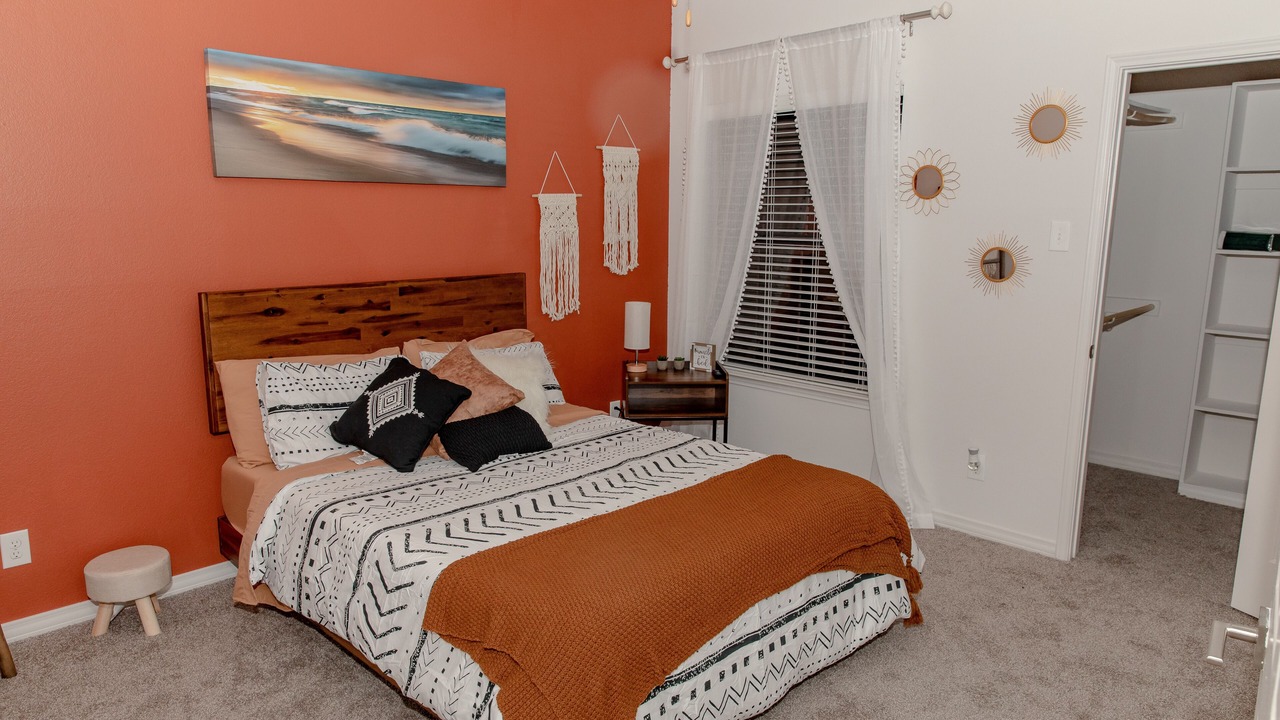 Photo of Bedroom in Valley Ranch