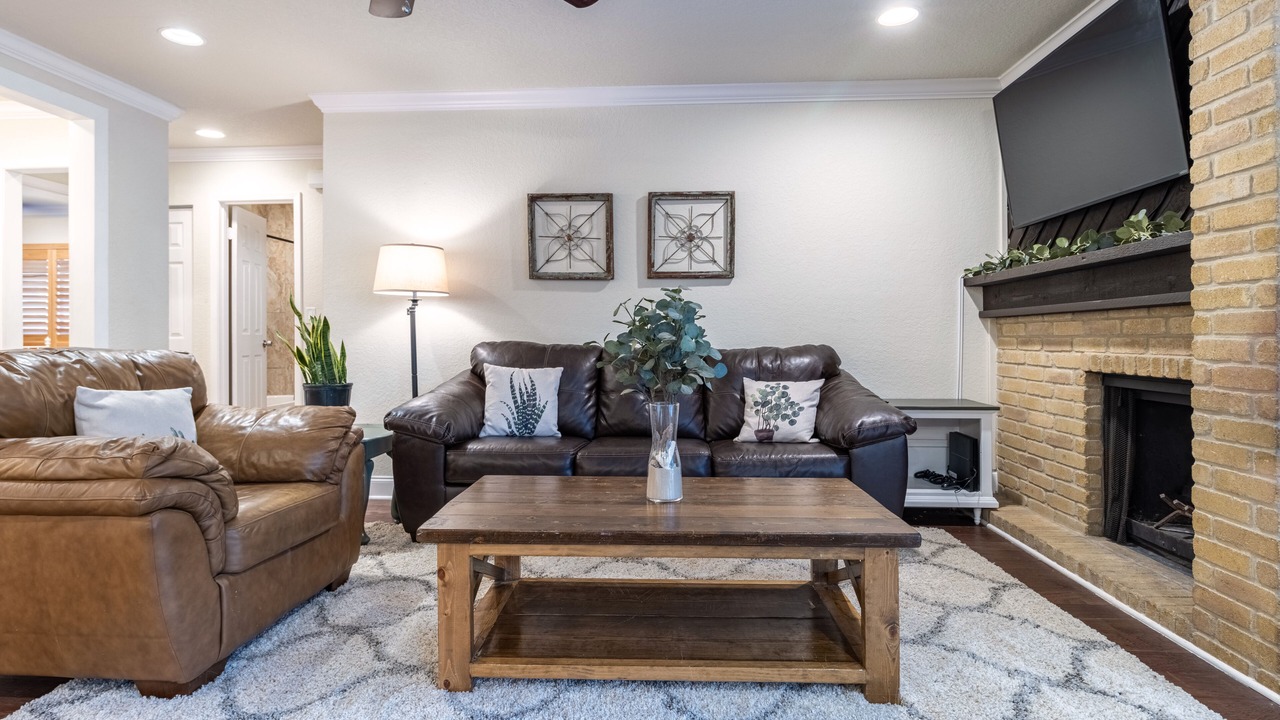 Photo of Livingroom in Hill Country