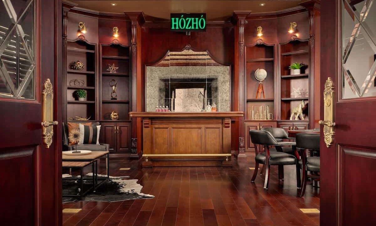 Photo of Bedroom in Pinnacle Peak