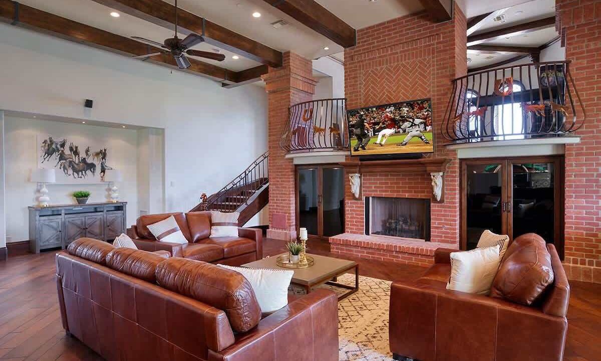 Photo of Bedroom in Pinnacle Peak