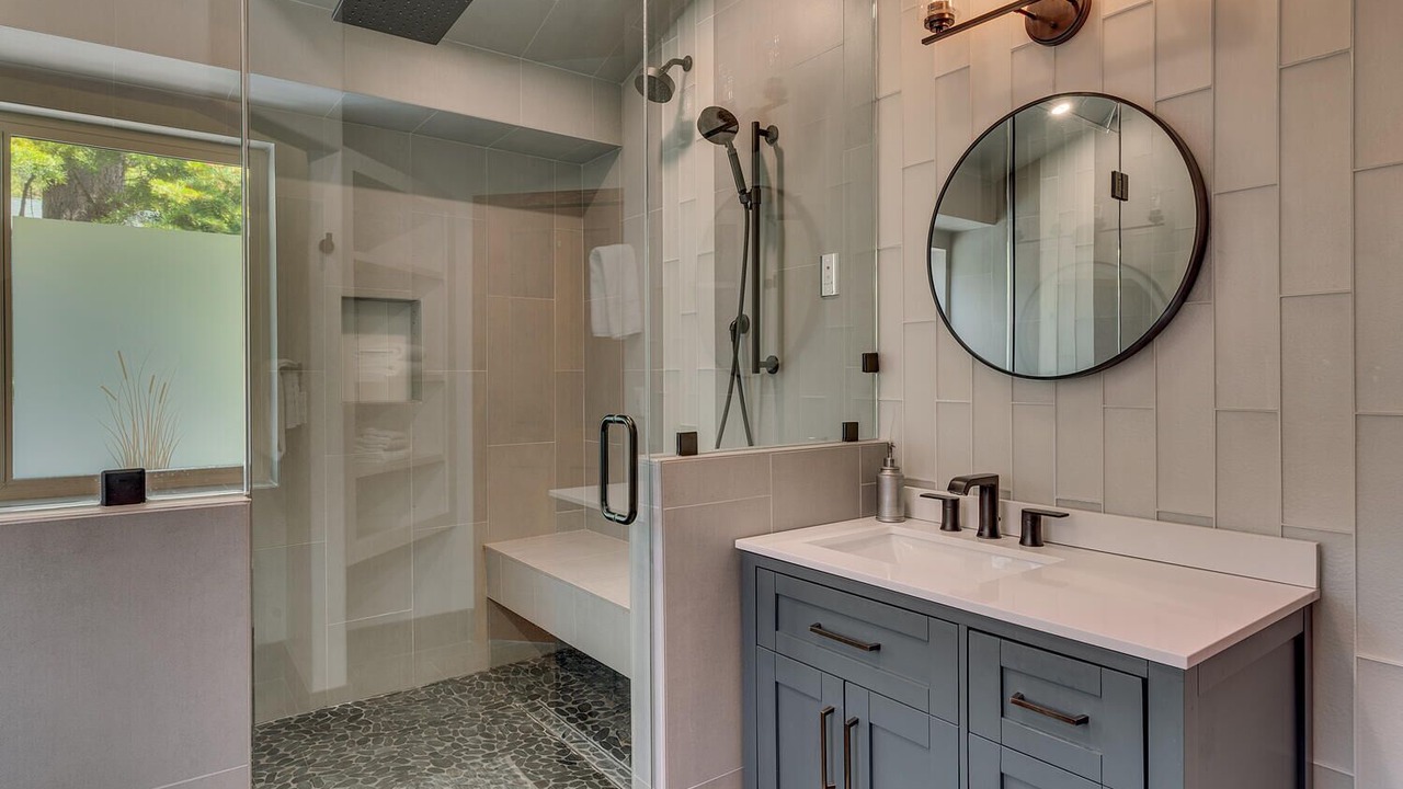 Photo of Bathroom in Talmont