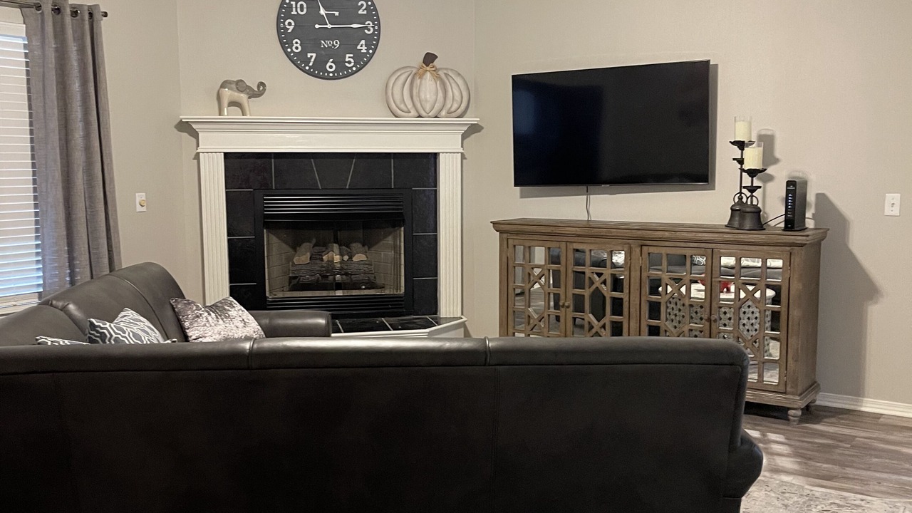 Photo of Livingroom in Farmington