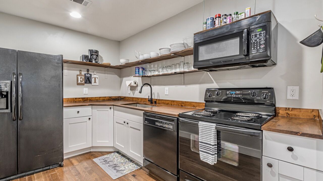 Photo of Others in West End