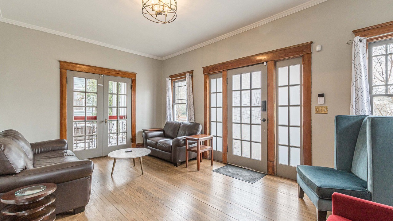 Photo of Bedroom in West End