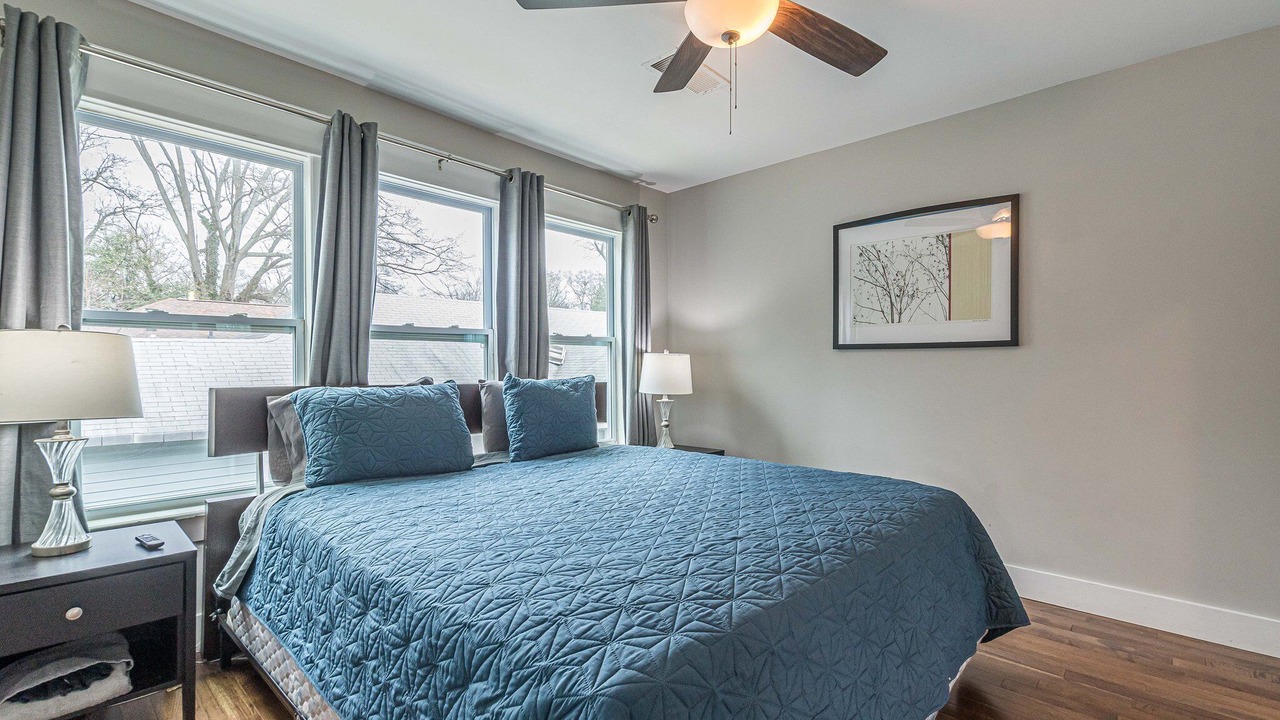 Photo of Others in West End