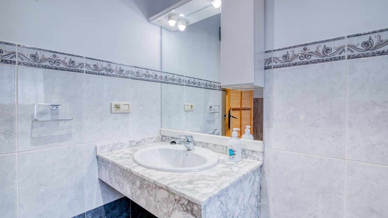 Photo of Bathroom in Benifayo
