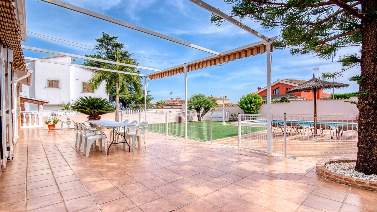 Photo of Outdoor in Benifayo