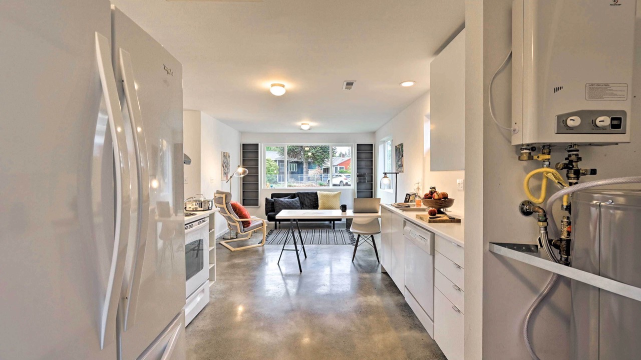 Photo of Others in Highline