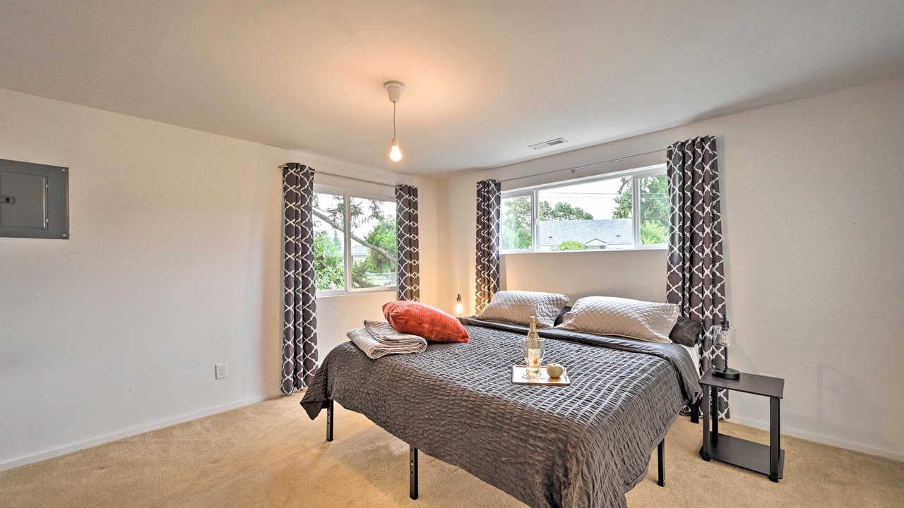 Photo of Others in Highline