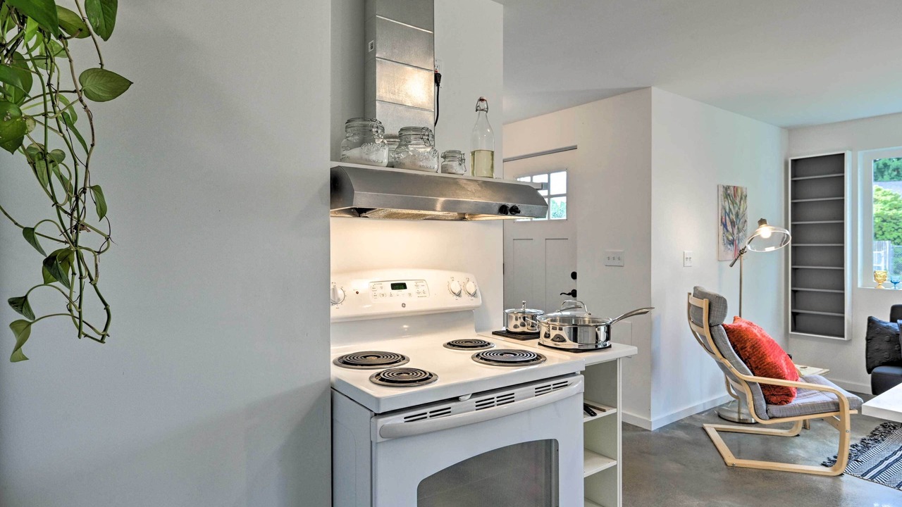 Photo of Others in Highline