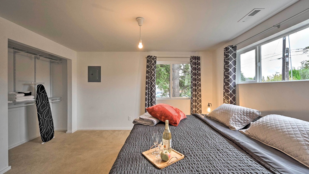 Photo of Others in Highline